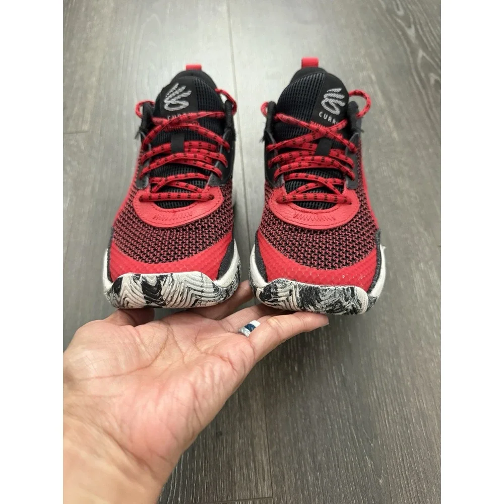 Under Armour Curry 3Z 25 SDE Youth 4 Red Black Basketball Shoes